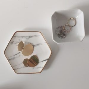 Trinket tray
